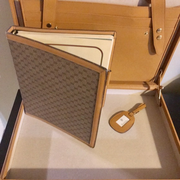 Authentic Vintage GUCCI Briefcase with Agenda - Picture 1 of 8